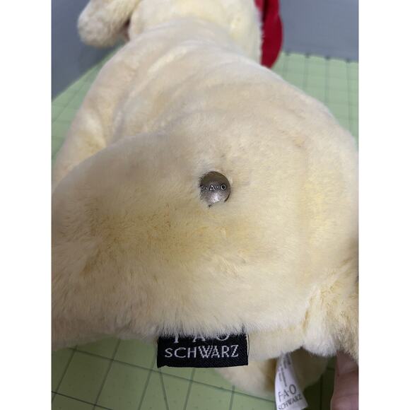 FAO Schwarz Yellow Lab Puppy Dog Plush 14" Santa Hat Labrador Stuffed Animal - Picture 5 of 8